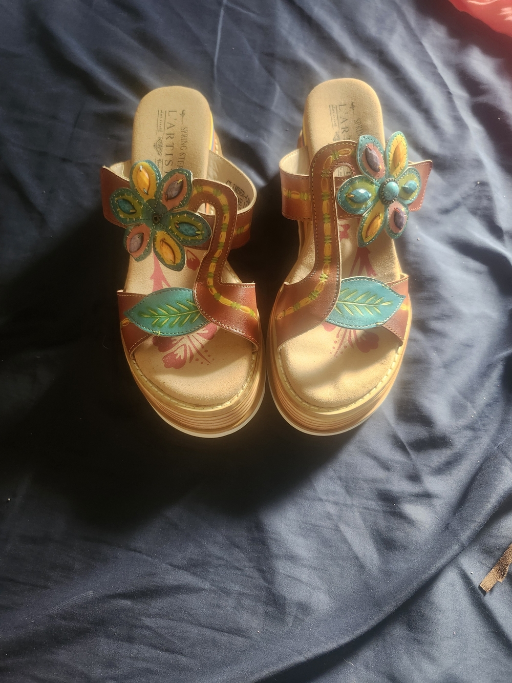 L'ATISTE Multicolor Floral Leather Slide Sandals - Turquoise & Yellow